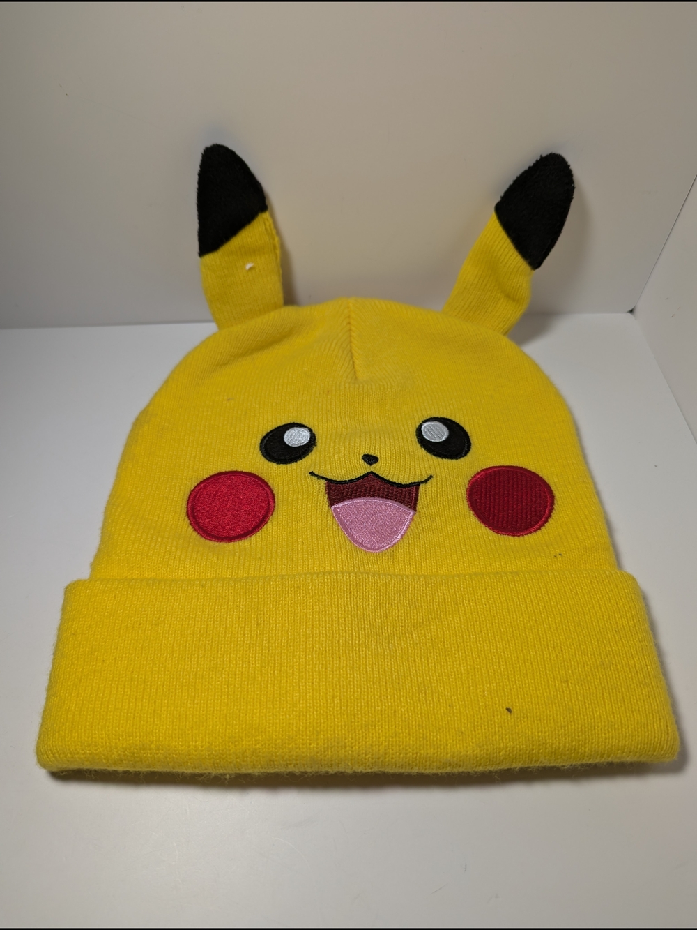 Pokemon Yellow Knit Beanie Pikachu